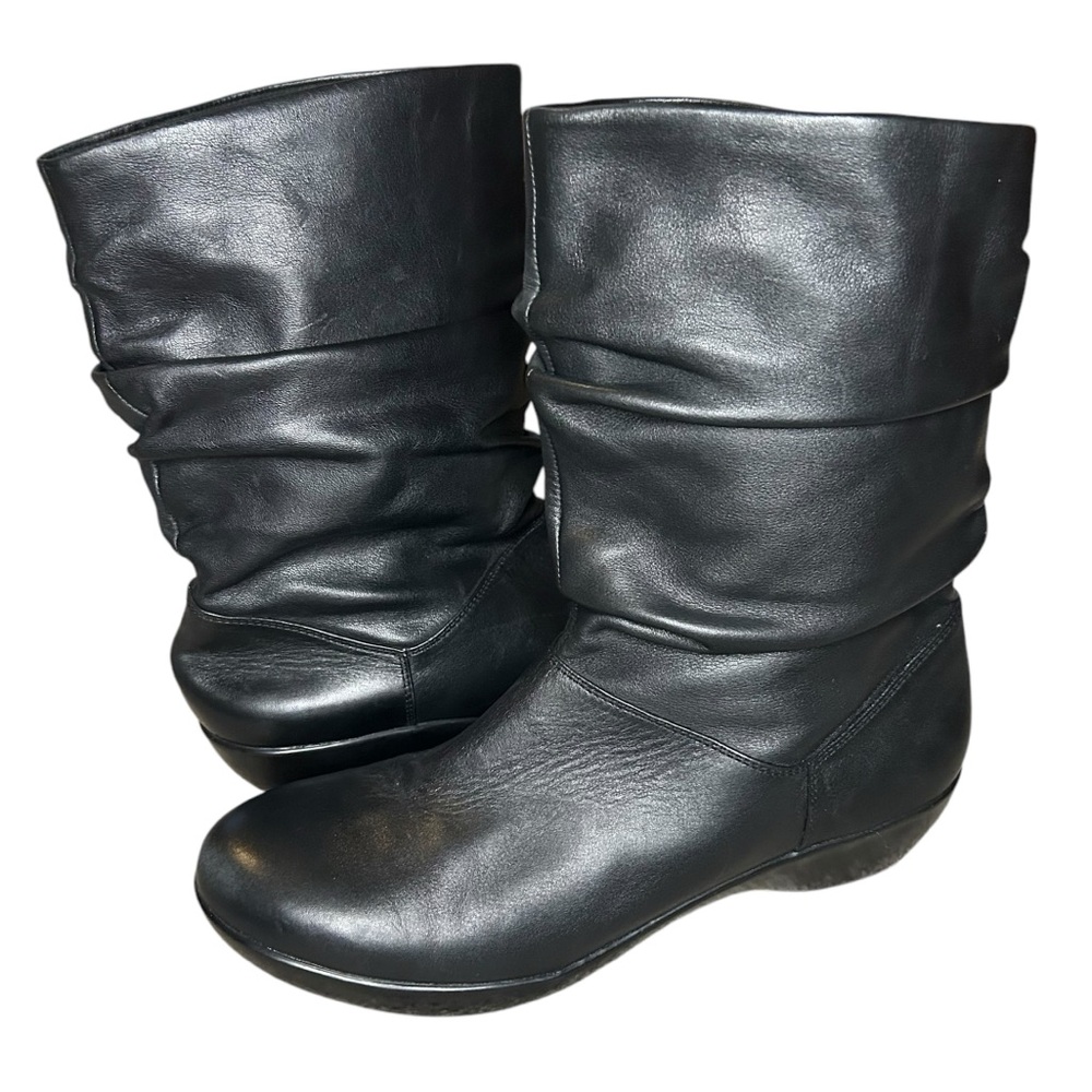 Dansko Devin black leather slouchy ankle boots size 38/us 7.5-8 comfort pull on
